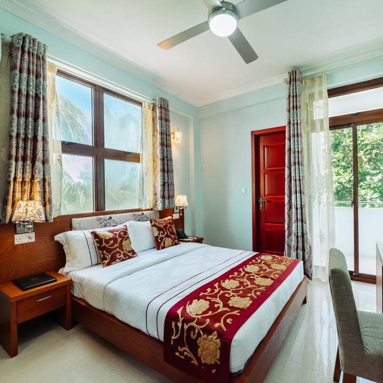 Rekidhiye Inn Addu City Екстер'єр фото